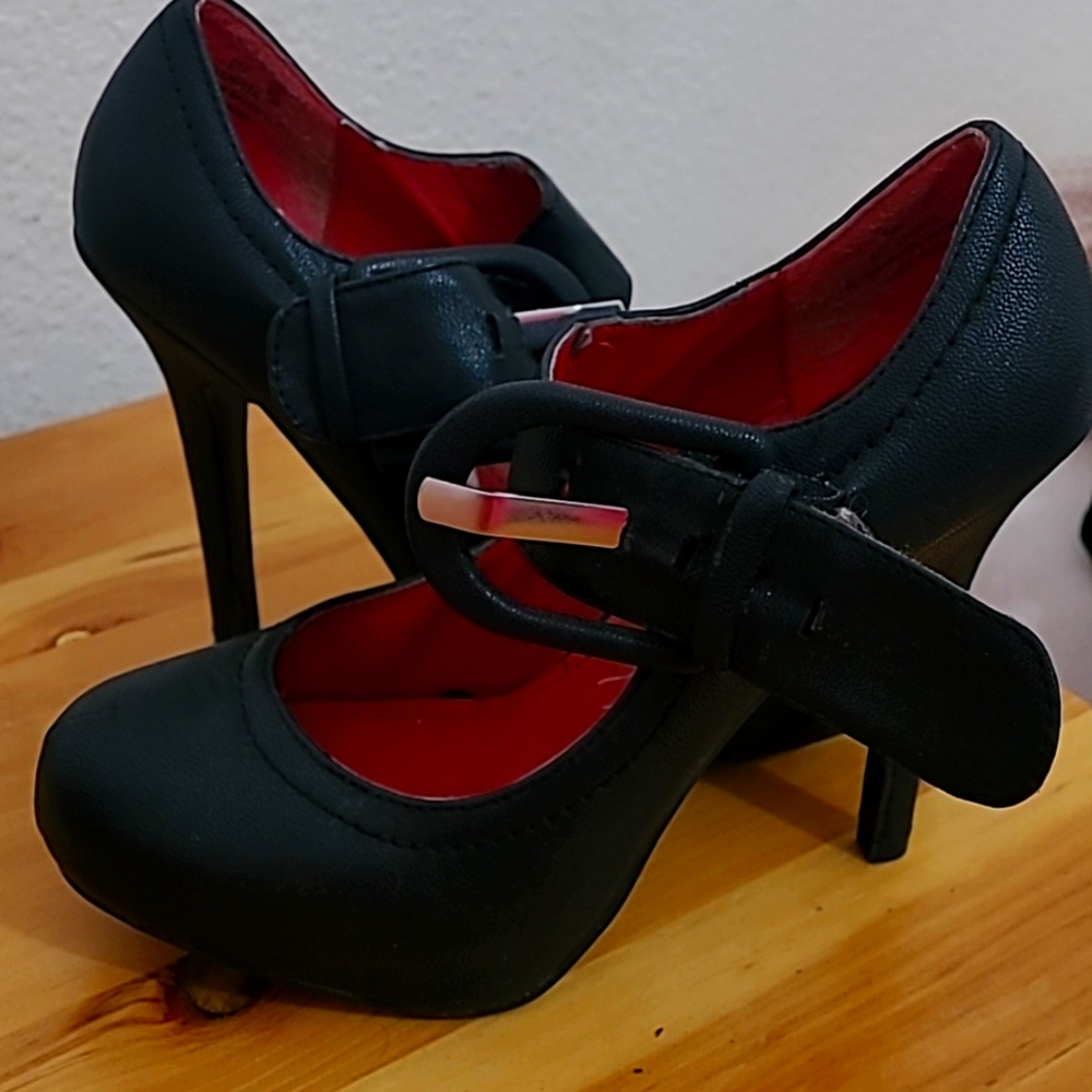Black heels